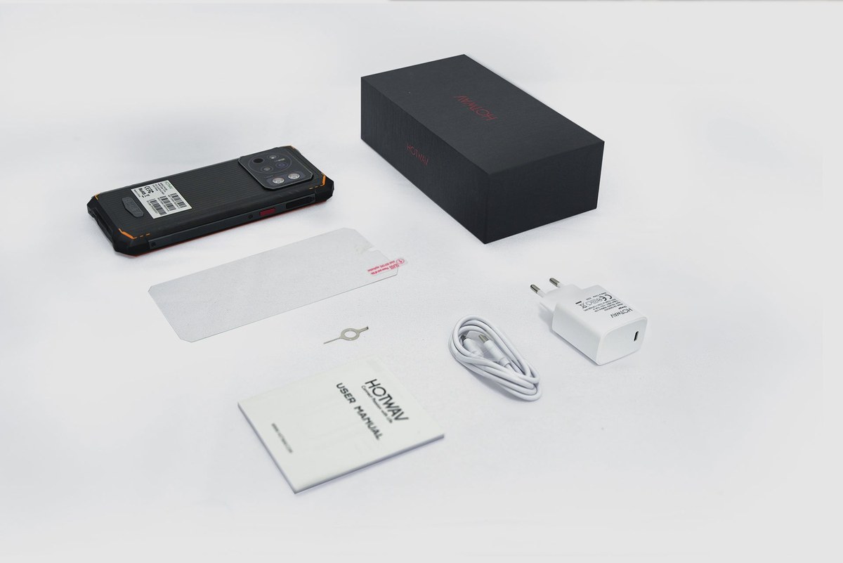 Product design and feature illustration - view 68