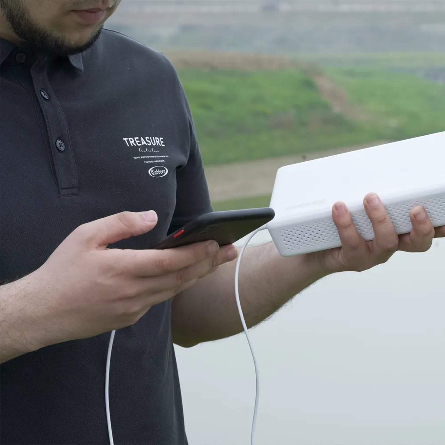 N90 product features and detail view 2