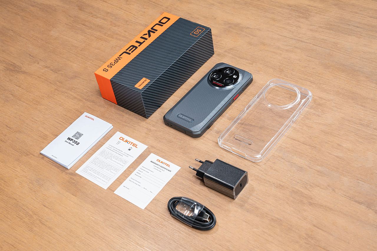 OUKITEL WP35S Rugged Phones – OUKITEL WP35S in the box