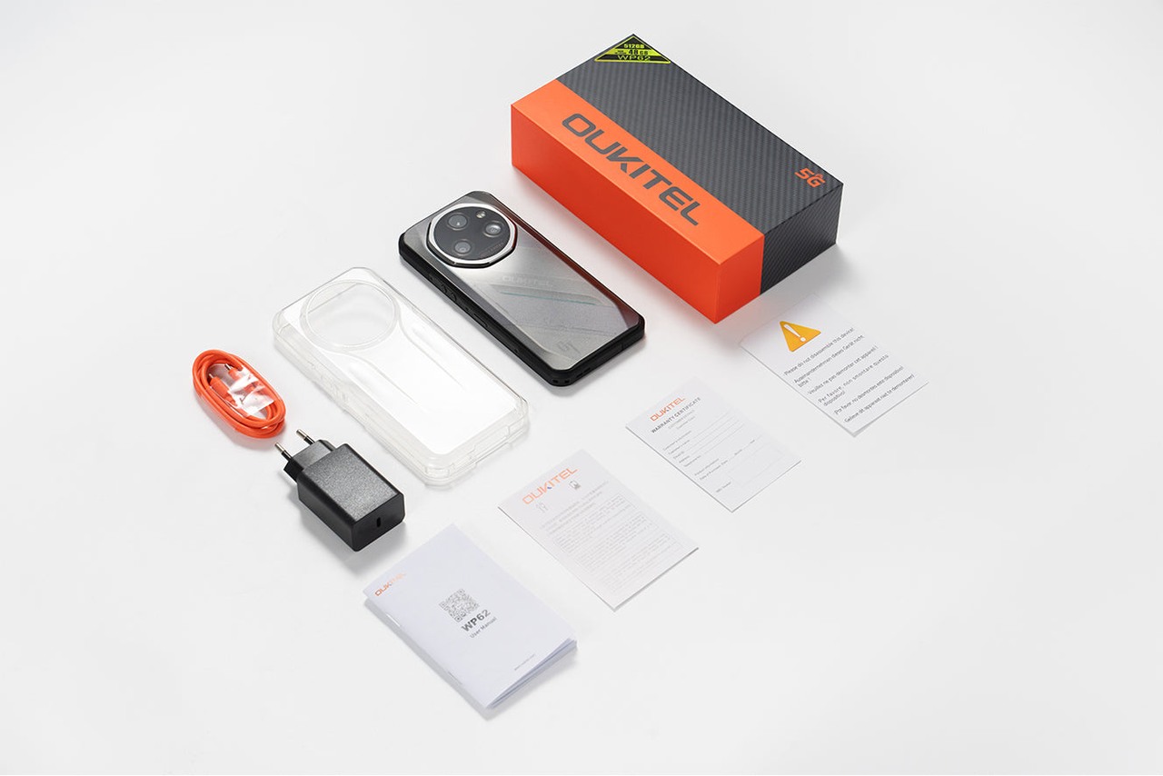 OUKITEL WP62 in the box