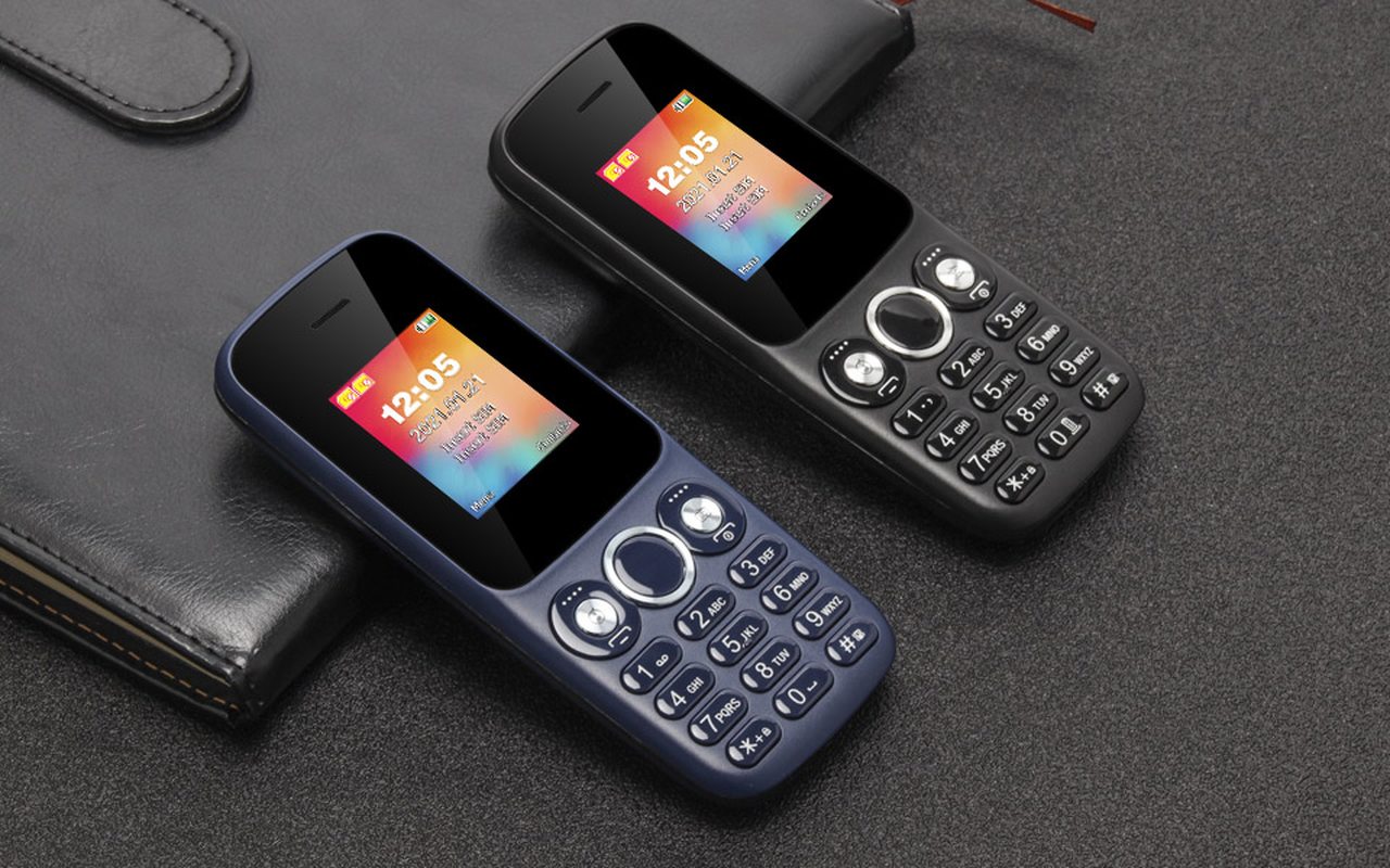 UNIWA E1804 Feature Phones product details 1