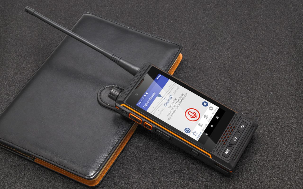 UNIWA P4 Walkie Talkies product details 1